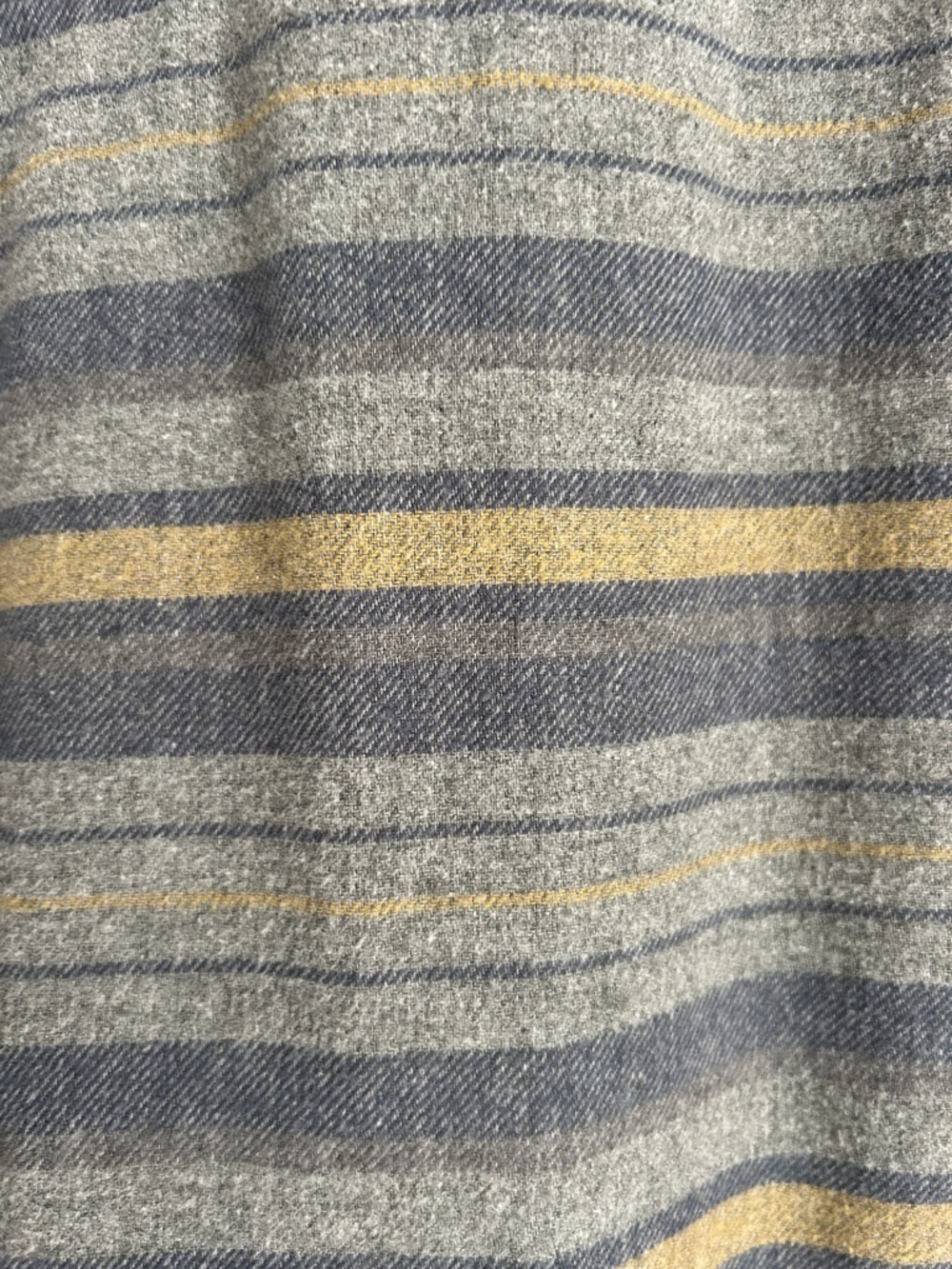 Mens Rails plaid flannel button down - Picture 6 of 6